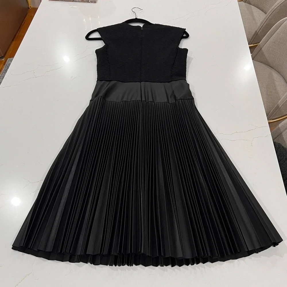 Rebecca Taylor V-Neck Faux Leather / Knit Dress | Size 0 | Black - Picture 5 of 7